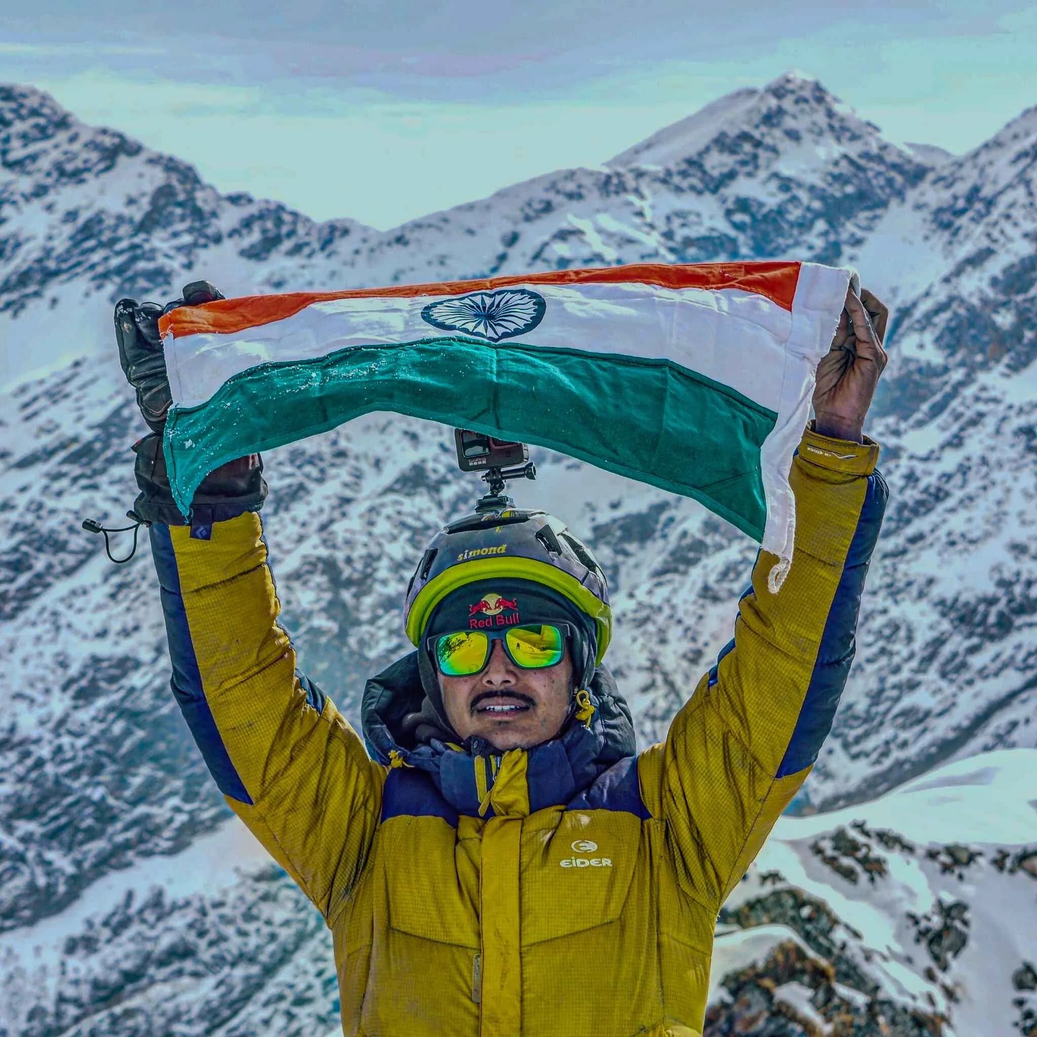Rahul Thakur, Ricky Mountaineer