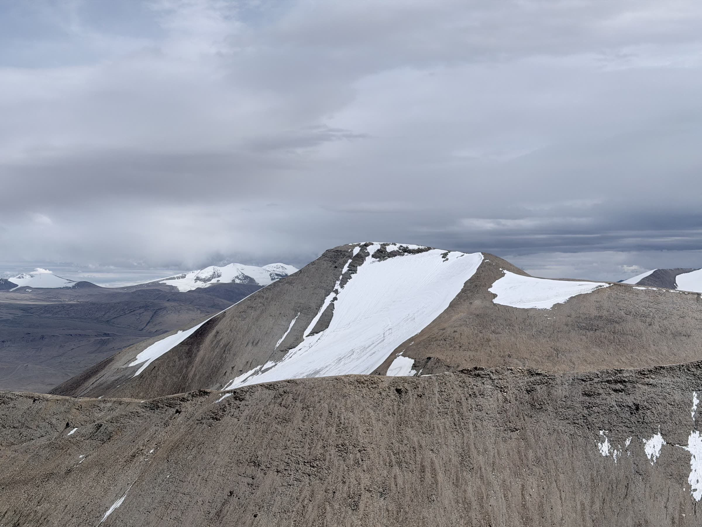 Snow-covered summit ridge on the Chama Ri 6050m expedition in Ladakh