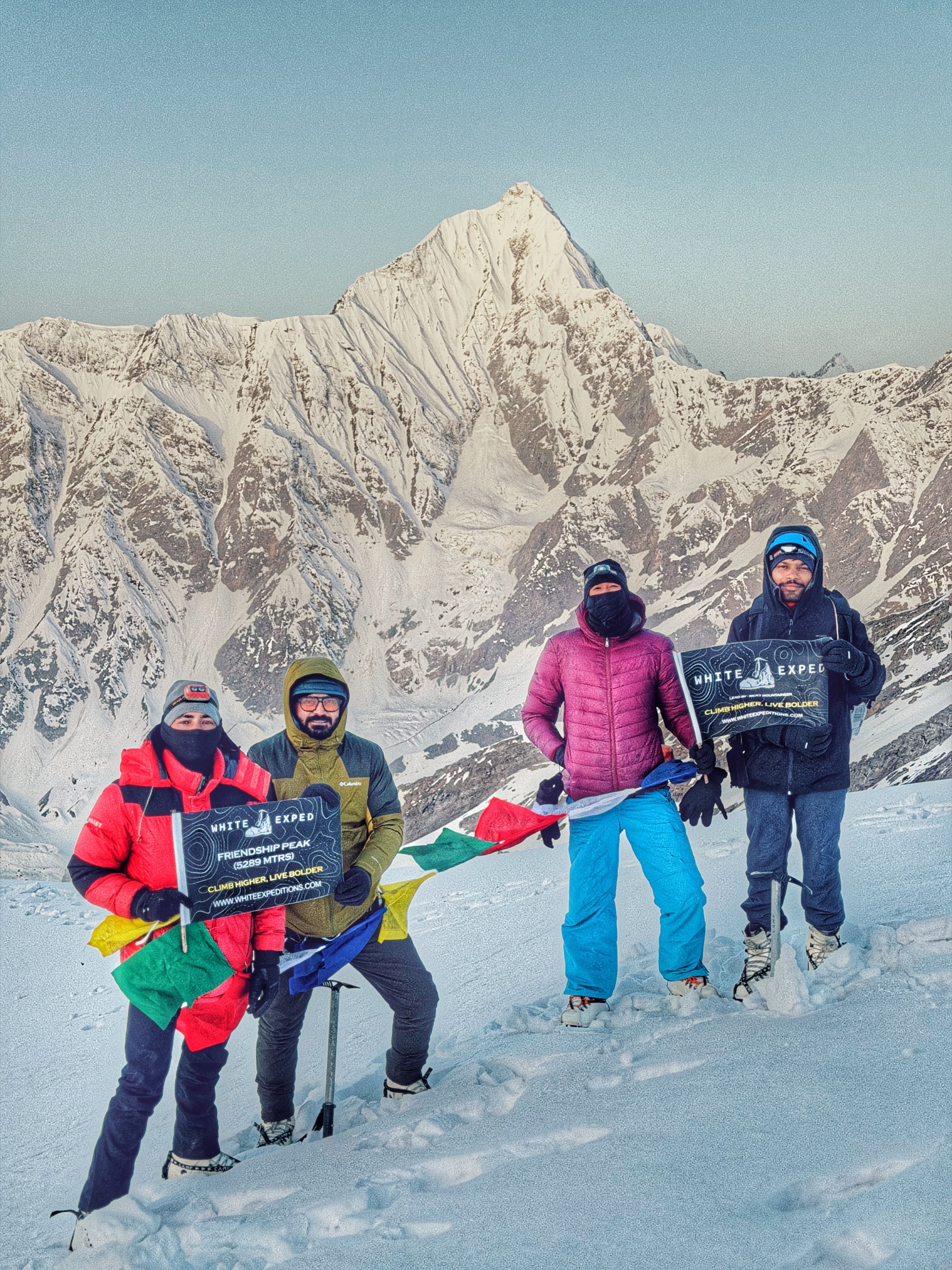 Friendship Peak second expedition of the 2026 season field photograph 4
